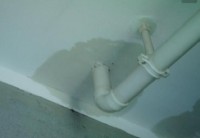 樓上漏水怎么修理？樓上漏水的原因？